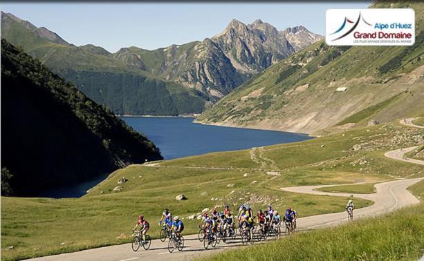 Résidence Les Mélèzes Alpe d'Huez Exterior foto