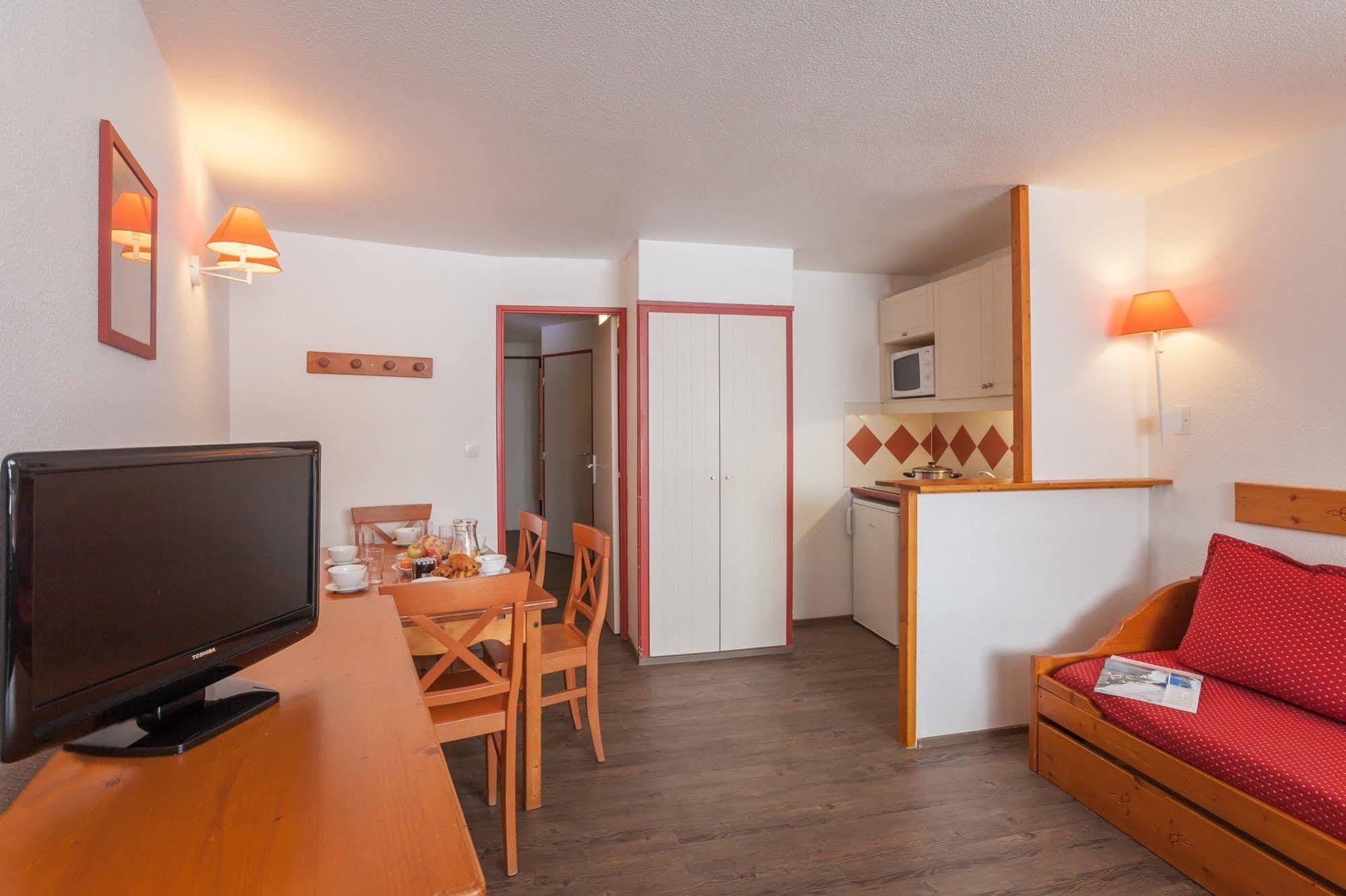 Résidence Les Mélèzes Alpe d'Huez Exterior foto
